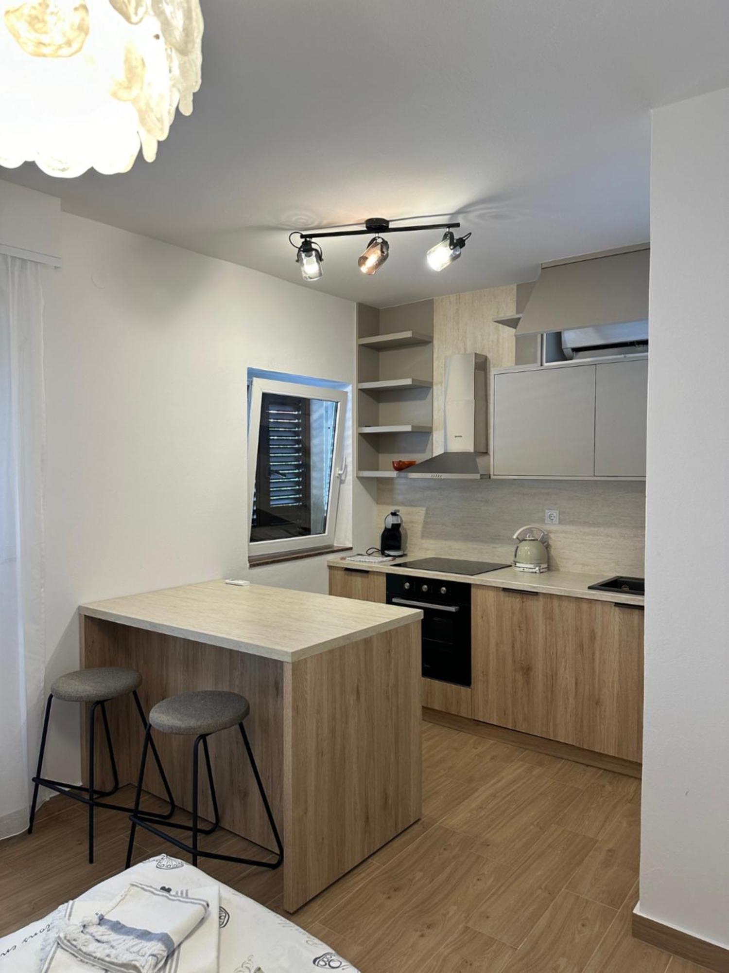 Apartmani Svemir Драге Екстер'єр фото