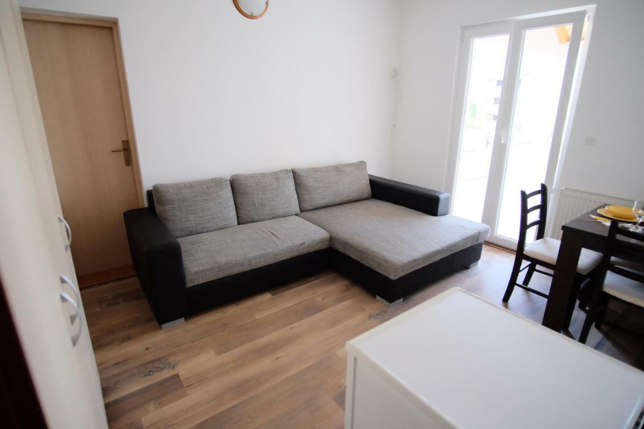 Apartmani Svemir Драге Екстер'єр фото